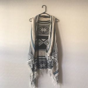 Sleeveless Southwestern Cardigan- Like New!